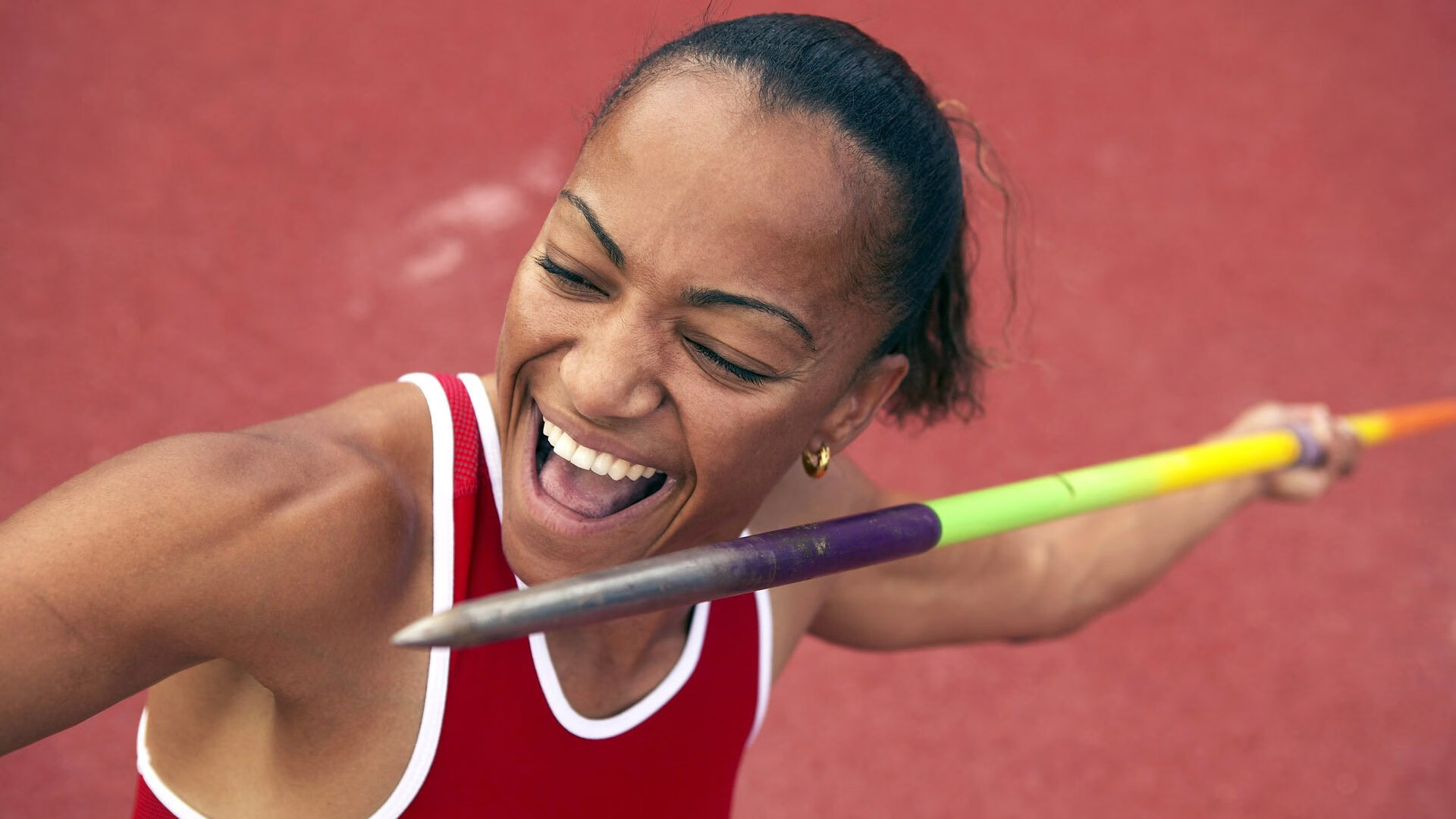 开云体育2026-黄喜灿的F1式超车，当足球战术接管赛车街道赛