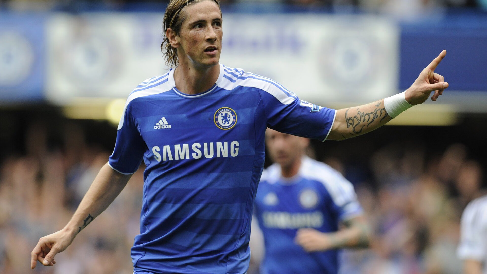 开云平台-当蓝黑军团遇上红魔,卡马文加的意外与足球的永恒辩证法 第2张 开云平台-当蓝黑军团遇上红魔,卡马文加的意外与足球的永恒辩证法 第2张